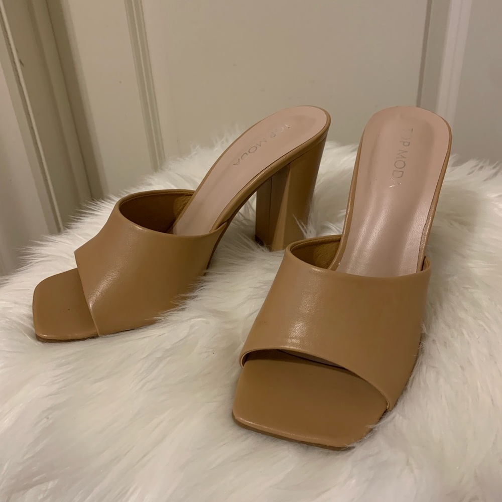 Square Toe Tan Block Heels size 7